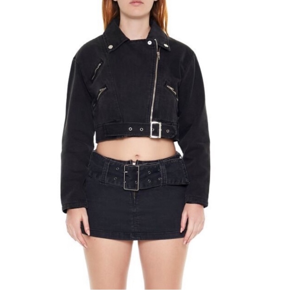 Forever 21 Black Distressed Denim Cropped Moro Jacket Size M (L)***